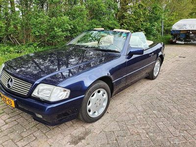 Blauw Gebruikt 1994 Mercedes SL320 Cabriolet | € 15.000