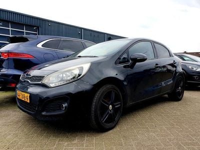Occasion Kia Rio Plus 75 PK (55 kW) 2012 Zwart Hatchback