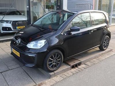 Zwart Gebruikt 2018 VW up! move up! Hatchback | € 6.950 (Eerlijke prijs)