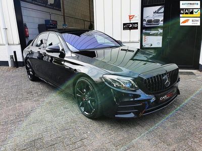 Zwart (metallic) Gebruikt 2017 Mercedes E43 AMG Prestige Sedan | € 38.500