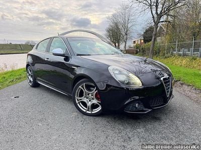 Zwart Gebruikt 2011 Alfa Romeo Giulietta Hatchback | € 4.750 (Eerlijke prijs)