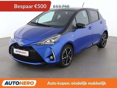 Blauw Occasion 2017 Toyota Yaris Hybrid Hatchback | € 13.449 (Eerlijke prijs)
