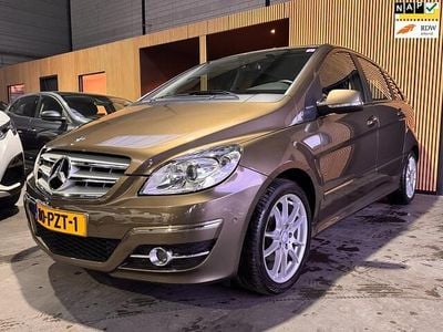 Bruin Occasion 2011 Mercedes B180 Business MPV | € 9.990 (Duur)