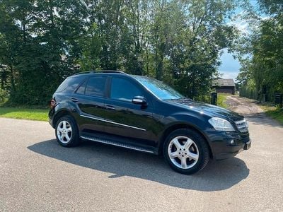 Gebruikt 2007 Mercedes ML320 SUV | € 5.999 (Iets duurder)