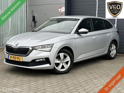 Occasion Skoda Scala Ambition 110 PK (80 kW) 2022 Grijs Hatchback