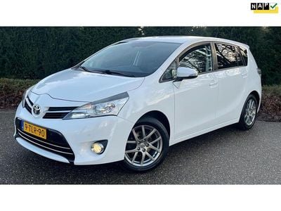 Wit Occasion 2014 Toyota Verso Business Edition MPV | € 12.950 (Eerlijke prijs)