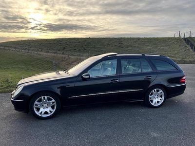 Gebruikt 2003 Mercedes E320 | € 9.950
