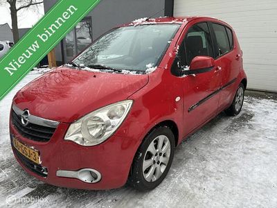 Rood Gebruikt 2008 Opel Agila Enjoy Hatchback | € 2.195 (Duur)