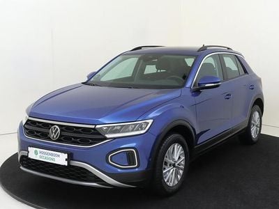 Blauw Occasion 2022 VW T-Roc Life SUV | € 27.950 (Goede deal)