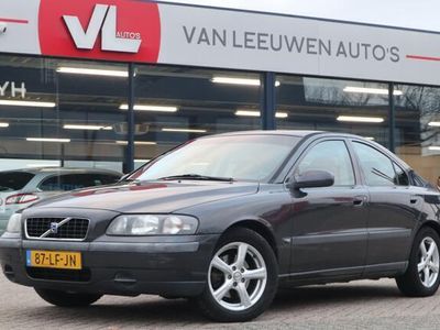 tweedehands Volvo S60 2.4 | Trekhaak | Airco | Elektrische ramen |