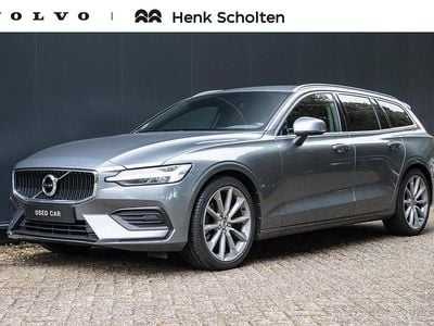 Grijs Occasion 2020 Volvo V60 Momentum Stationwagen | € 28.950 (Goede deal)