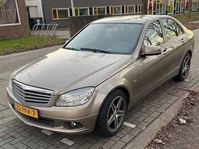 Mercedes C180