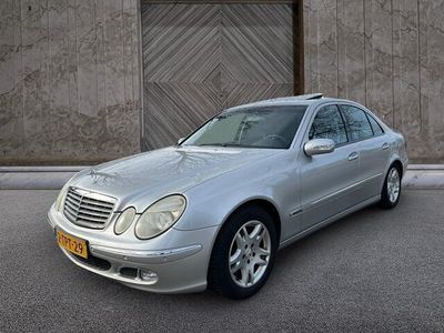 Mercedes E240