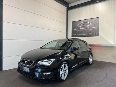 Zwart Gebruikt 2017 Seat Leon FR Hatchback | € 15.950 (Iets duurder)