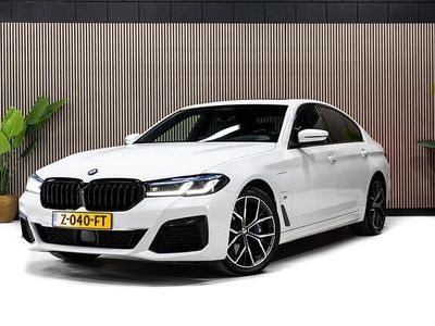 Wit Occasion 2020 BMW 545e Efficient Dynamics Sedan | € 42.950