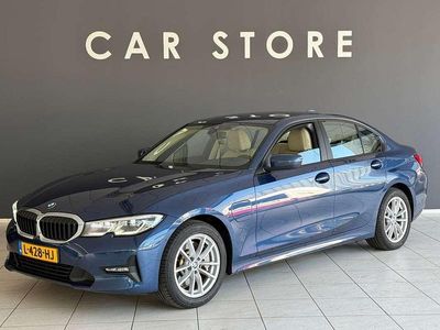 BMW 330e