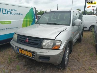 Grijs, metallic lak Occasion 2003 Mitsubishi Pajero SUV | € 1.997