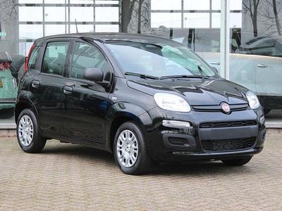 Zwart Nieuw 2025 Fiat Panda Cross Cross Hatchback | € 21.290 (Duur)