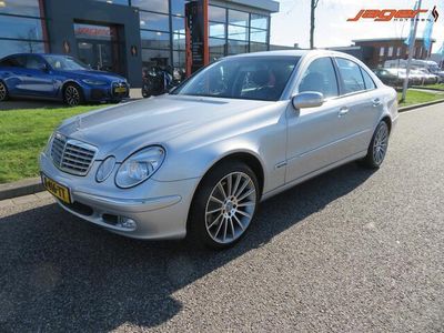 tweedehands Mercedes E320 AUTOM. NAV. YOUNGTIMER