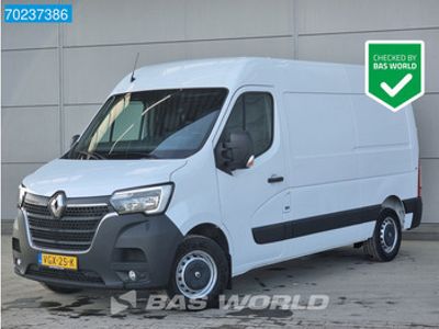 tweedehands Renault Master 130pk L2H2 Navi Trekhaak Parkeersensoren Airco Cruise 10m3 Airco Trekhaak Cruise control