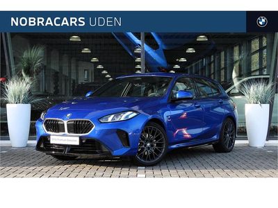 Blauw Occasion 2025 BMW 120 M Sport Hatchback | € 34.850 (Eerlijke prijs)