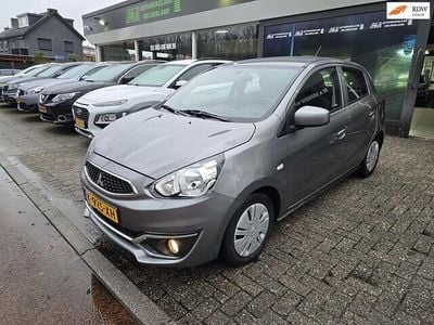 Grijs Occasion 2017 Mitsubishi Space Star Hatchback | € 7.450 (Eerlijke prijs)
