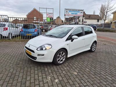 Wit Gebruikt 2015 Fiat Punto Evo Street Hatchback | € 5.795 (Iets duurder)