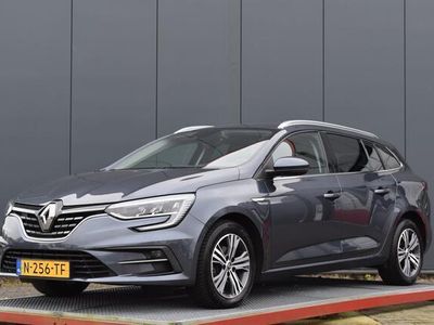 tweedehands Renault Mégane IV Estate 1.3 TCe Intens automaat trekhaak