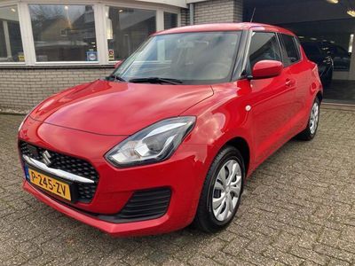 tweedehands Suzuki Swift 1.2 Comf. Hybrid airco trekhaak