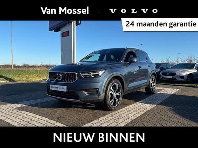 Blauw Occasion 2022 Volvo XC40 Inscription SUV | € 29.940 (Eerlijke prijs)