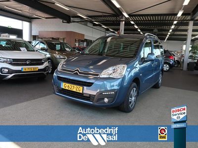 Blauw, metallic lak Occasion 2019 Citroën Berlingo Feel MPV | € 11.950 (Eerlijke prijs)