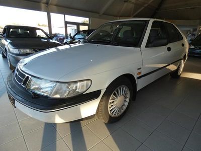 Wit Gebruikt 1997 Saab 900 Hatchback | € 5.900 (Iets duurder)