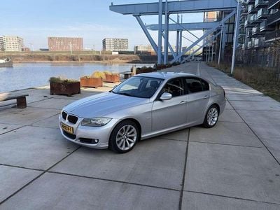Zilver Occasion 2010 BMW 318 Sedan | € 8.495 (Iets duurder)