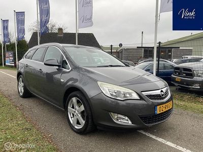 Grijs Gebruikt 2011 Opel Astra Cosmo Stationwagen | € 3.950 (Eerlijke prijs)