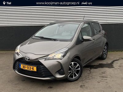 Grijs Occasion 2018 Toyota Yaris Active Hatchback | € 14.900 (Eerlijke prijs)
