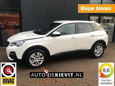 Wit (metallic) Occasion 2020 Peugeot 3008 SUV | € 14.750 (Eerlijke prijs)