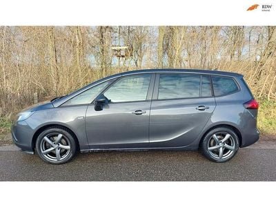 Grijs Occasion 2012 Opel Zafira Tourer Cosmo MPV | € 4.450 (Eerlijke prijs)