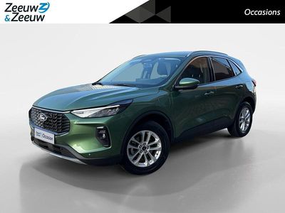 Groen Occasion 2025 Ford Kuga Titanium SUV | € 38.440 (Eerlijke prijs)