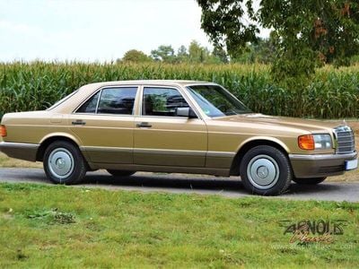 Goud Gebruikt 1986 Mercedes 300 SE Sedan | € 14.500