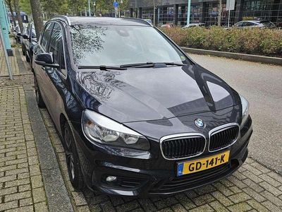 Zwart Occasion 2015 BMW 218 SUV | € 6.200 (Eerlijke prijs)