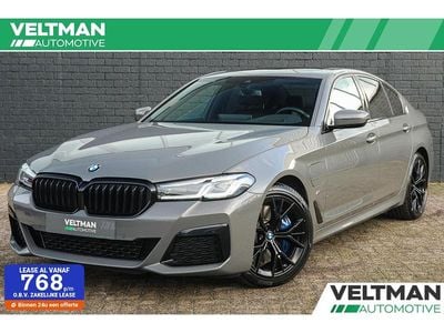 Grijs Gebruikt 2021 BMW 545 M Sport Sedan | € 47.945 (Super prijs)
