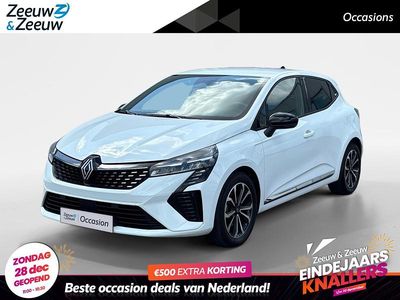 Wit Gebruikt 2024 Renault Clio V Techno Hatchback | € 23.235 (Eerlijke prijs)