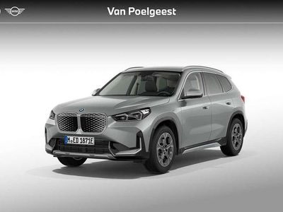 Spacesilber metallic (zilver metallic) Nieuw 2025 BMW iX1 SUV | € 46.343