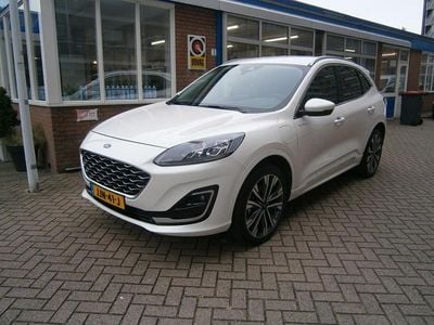 Wit Gebruikt 2022 Ford Kuga Vignale SUV | € 29.490 (Eerlijke prijs)