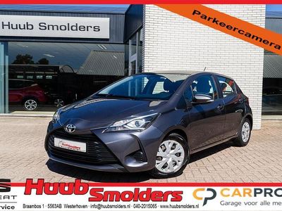Grijs Occasion 2018 Toyota Yaris Hatchback | € 14.495 (Eerlijke prijs)