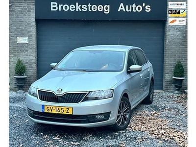 Grijs Gebruikt 2016 Skoda Rapid Hatchback | € 8.950 (Eerlijke prijs)