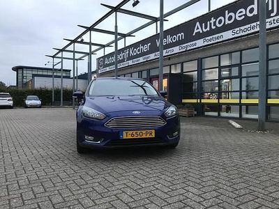 Blauw Occasion 2018 Ford Focus Titanium Hatchback | € 9.450 (Eerlijke prijs)