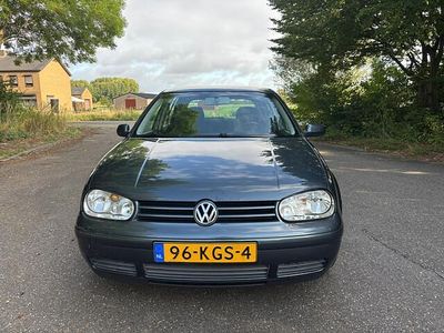 VW Golf IV
