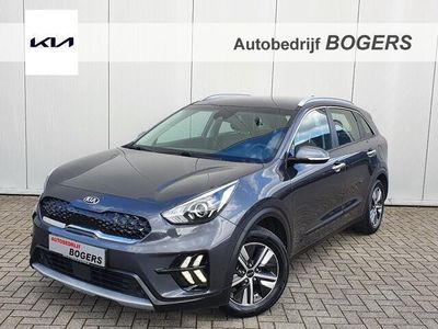 tweedehands Kia Niro 1.6 GDi Hybrid DynamicLine Navigatie, Climate Control, Adaptive Cruise Control, Trekhaak, Achteruitrijcamera