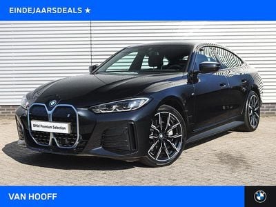 Saphirschwarz Gebruikt 2023 BMW i4 M Sport Sedan | € 45.950 (Eerlijke prijs)